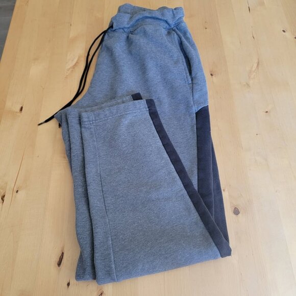 Athletic Works DriWorks Jogger Sweatpants Men's M Gray Drawstring Waist Black - Picture 1 of 10